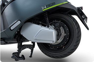 NCE S Motorcycle - Slika 3